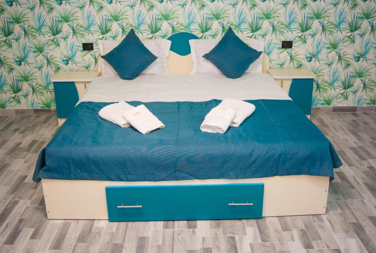 Casa Erk Bed & Breakfast คาลิมาเนช ภายนอก รูปภาพ