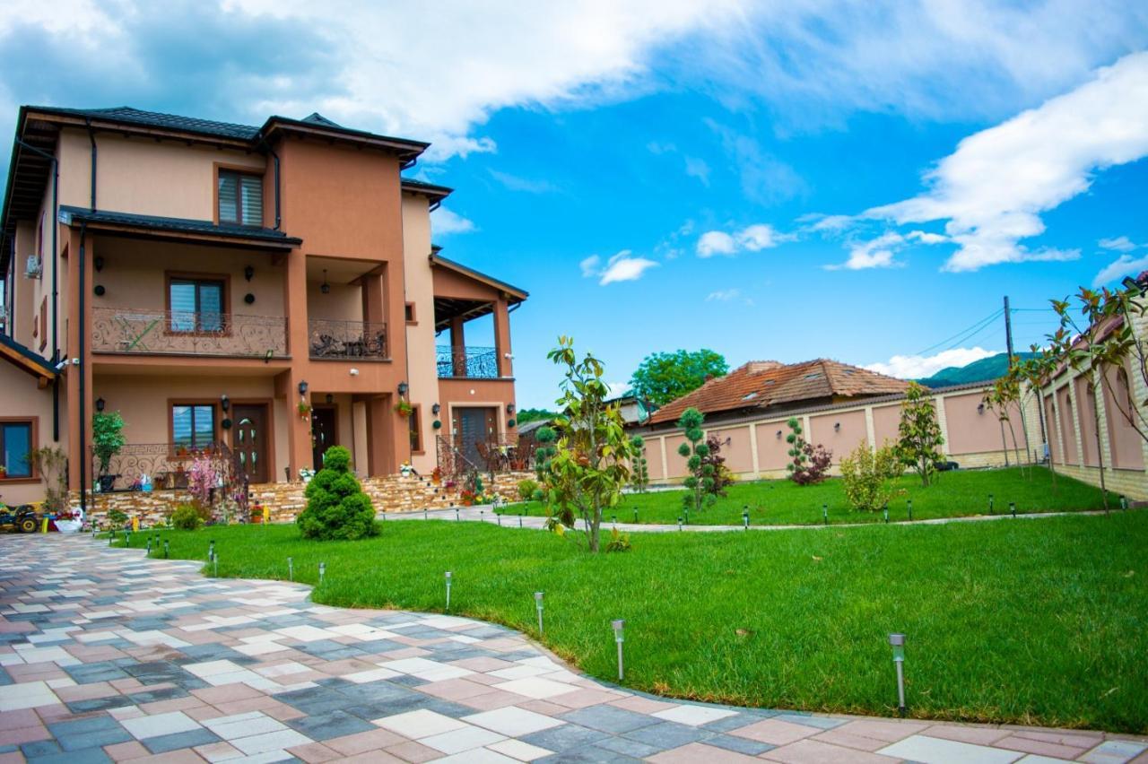 Casa Erk Bed & Breakfast คาลิมาเนช ภายนอก รูปภาพ
