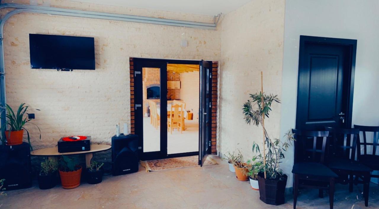 Casa Erk Bed & Breakfast คาลิมาเนช ภายนอก รูปภาพ