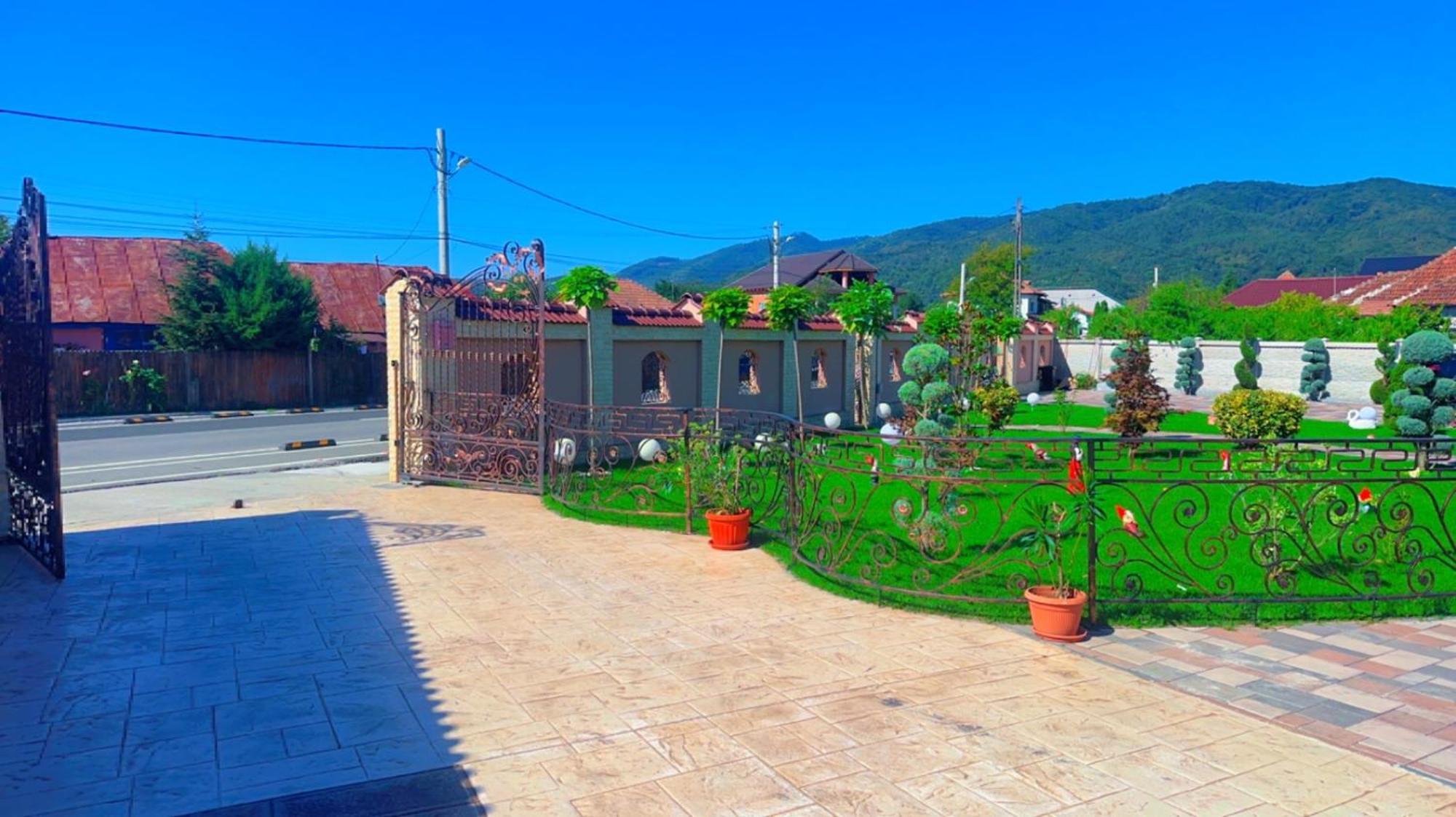 Casa Erk Bed & Breakfast คาลิมาเนช ภายนอก รูปภาพ
